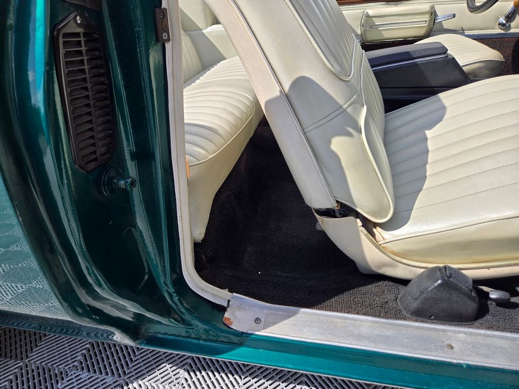 1971 Oldsmobile Cutlass Convertible