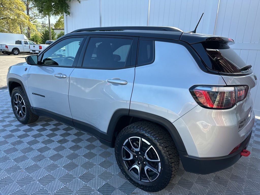 2025 Jeep Compass Trailhawk