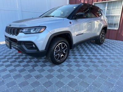 2025 Jeep Compass Trailhawk