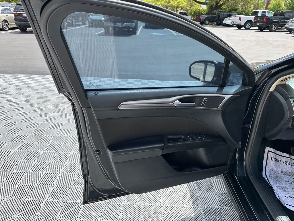 2019 Ford Fusion SE