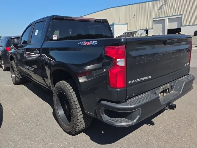 2020 Chevrolet Silverado 1500 Custom