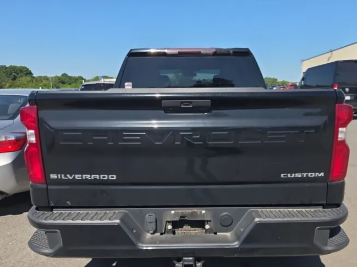 2020 Chevrolet Silverado 1500 Custom