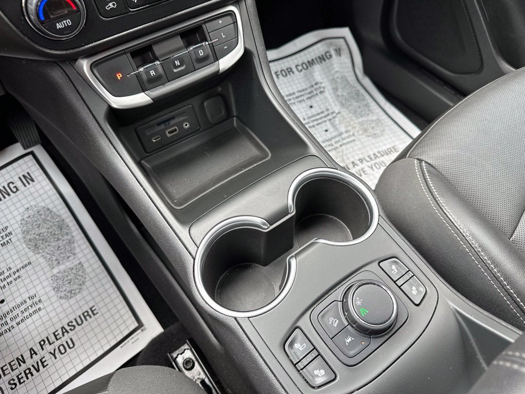 2022 GMC Terrain SLT