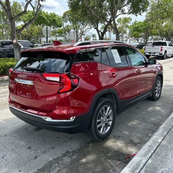 2022 GMC Terrain SLT