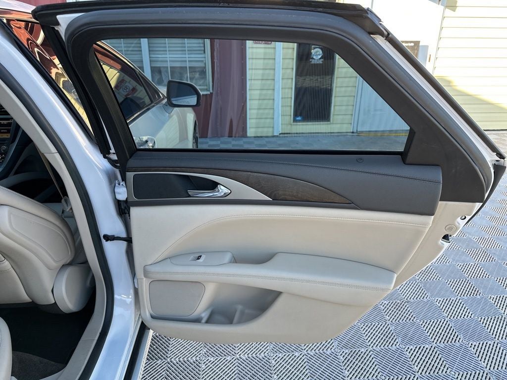 2018 Lincoln MKZ Select