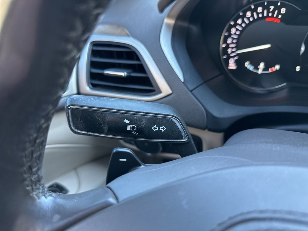 2018 Lincoln MKZ Select