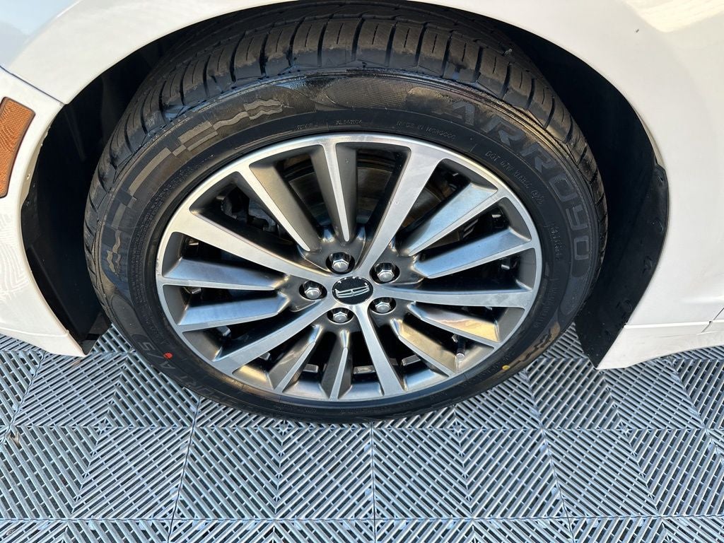 2018 Lincoln MKZ Select