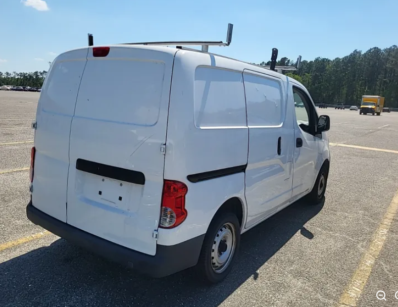 2019 Nissan NV200 S