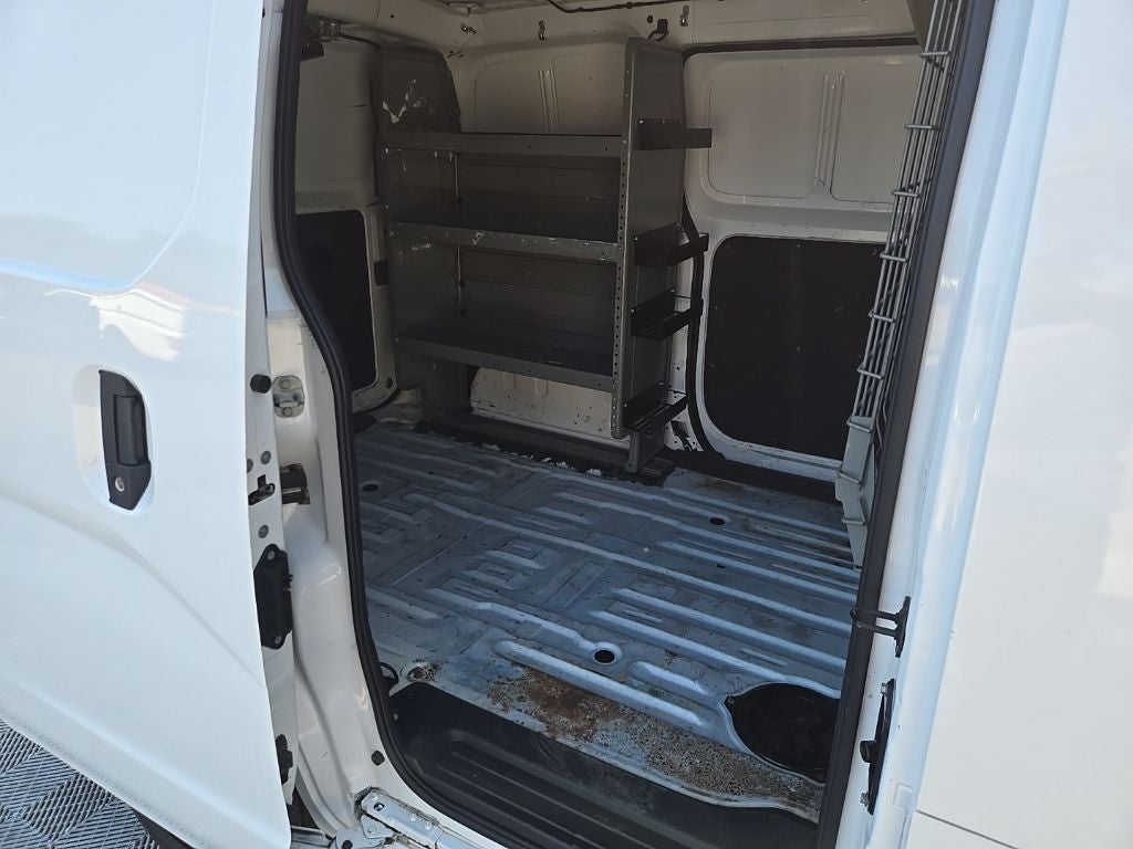 2021 Nissan NV200 S