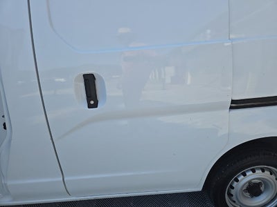 2019 Nissan NV200 S