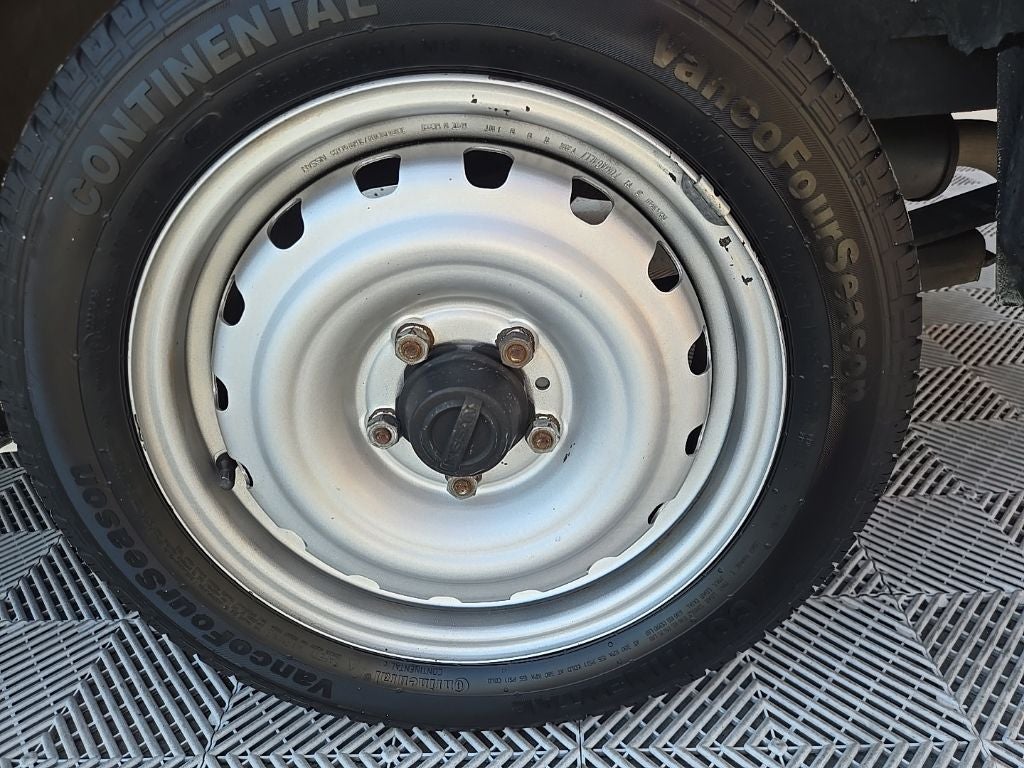 2019 Nissan NV200 S