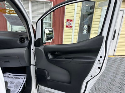 2020 Nissan NV200 SV