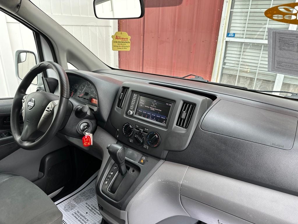 2020 Nissan NV200 SV