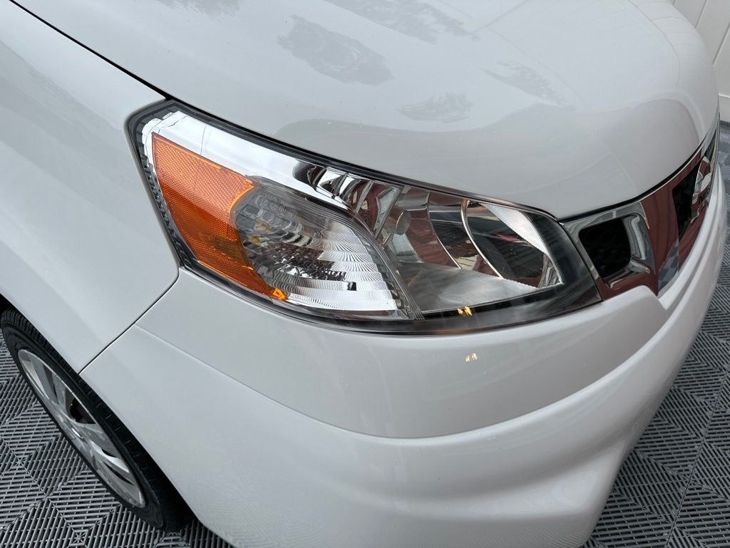 2020 Nissan NV200 SV