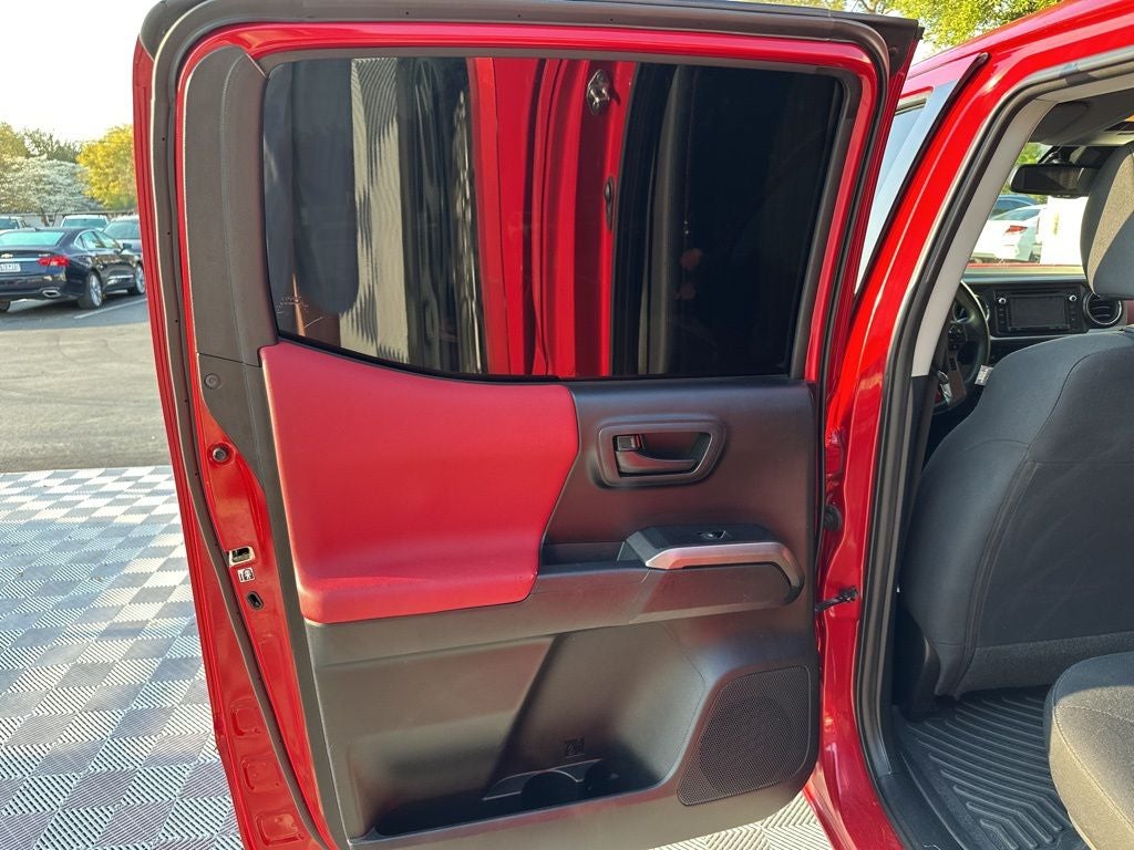 2019 Toyota Tacoma SR5 V6