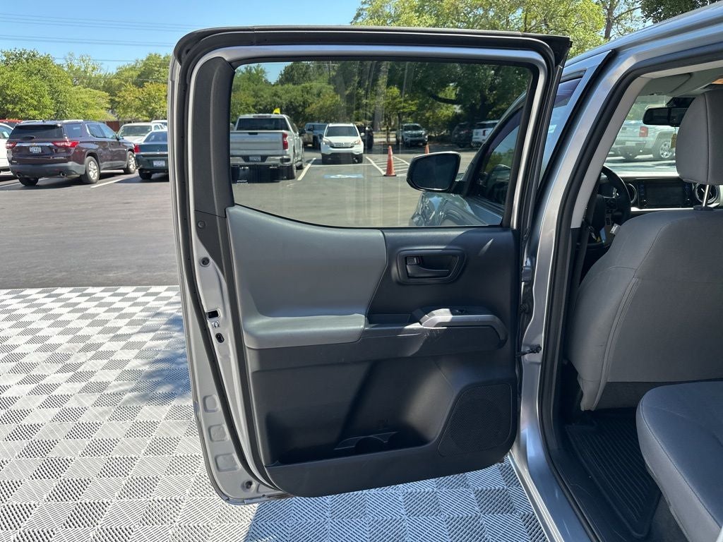 2019 Toyota Tacoma SR5 V6