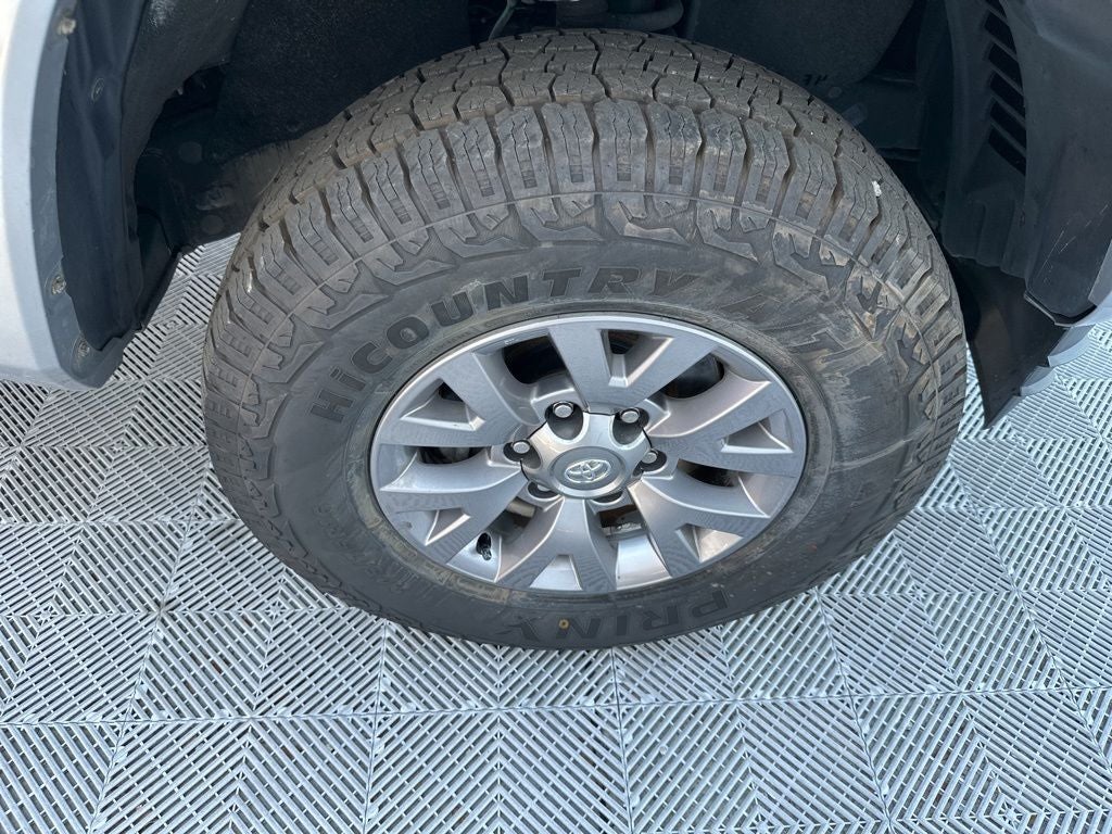 2019 Toyota Tacoma SR5 V6