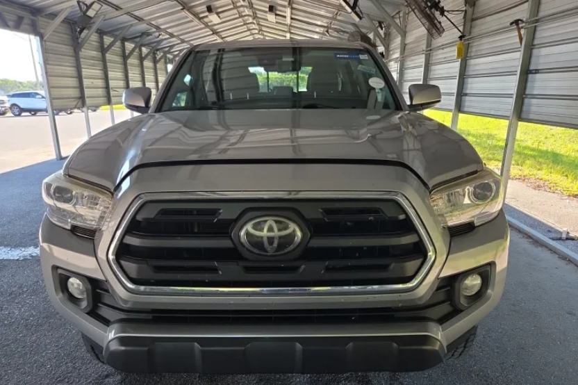 2019 Toyota Tacoma SR5 V6