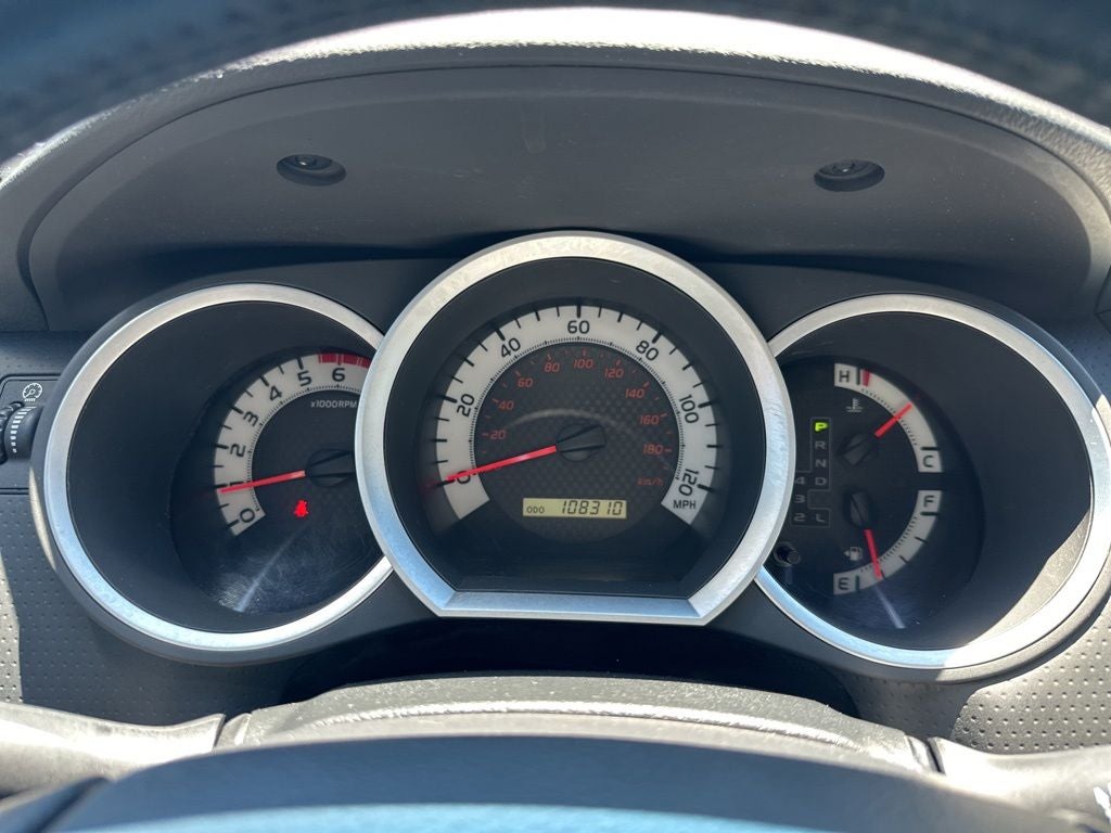 2015 Toyota Tacoma Base V6