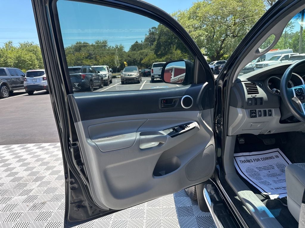 2015 Toyota Tacoma Base V6