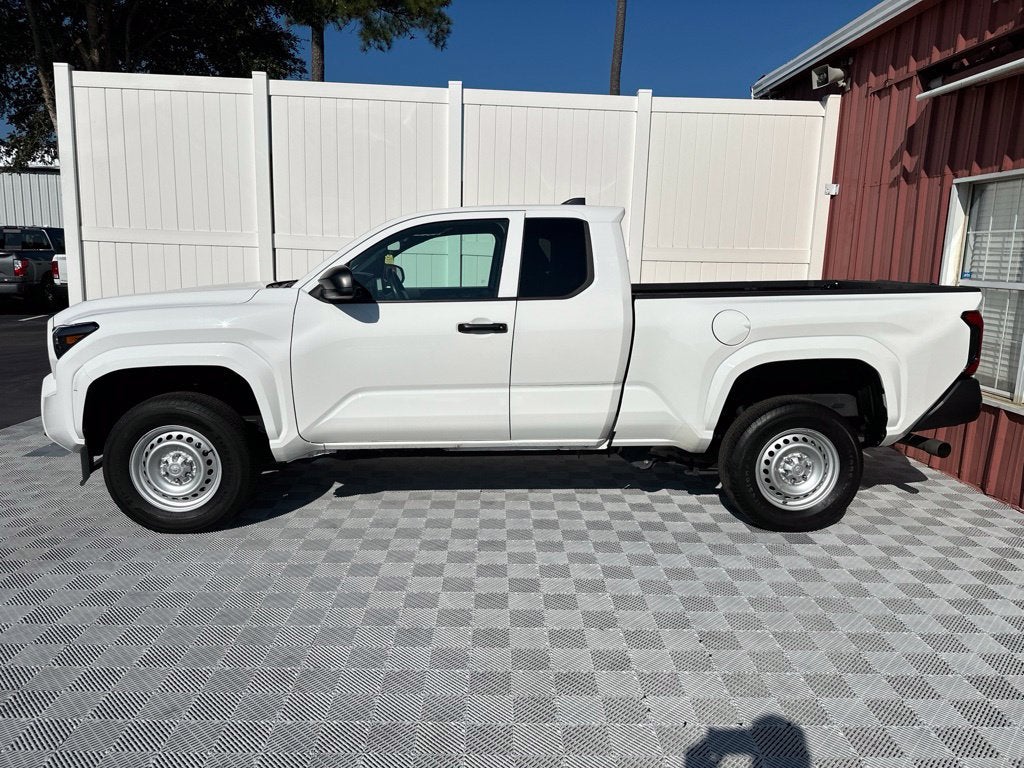 2025 Toyota Tacoma SR