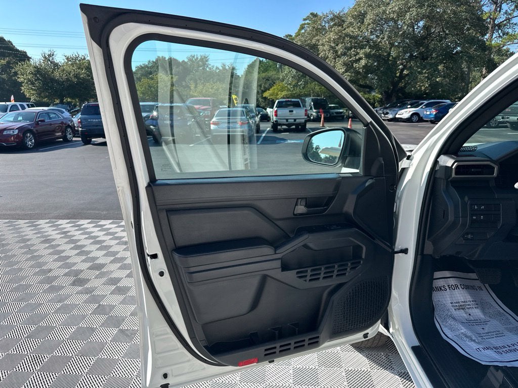 2025 Toyota Tacoma SR