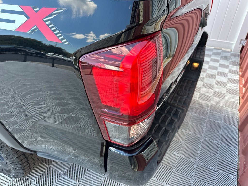 2020 Toyota Tacoma SR V6