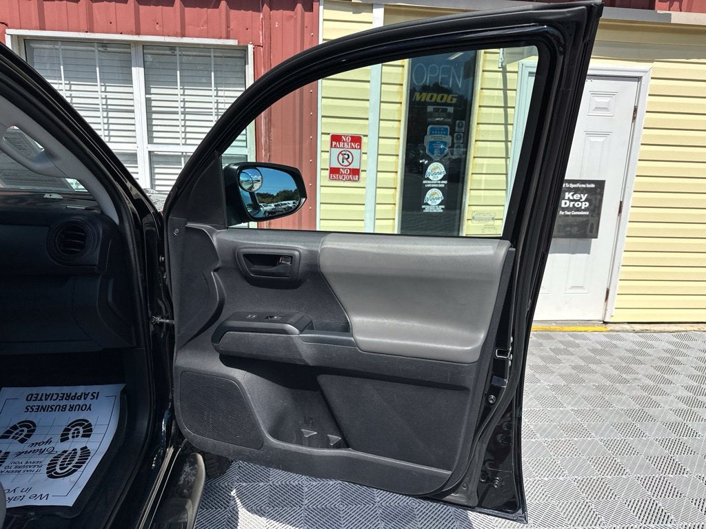 2020 Toyota Tacoma SR V6