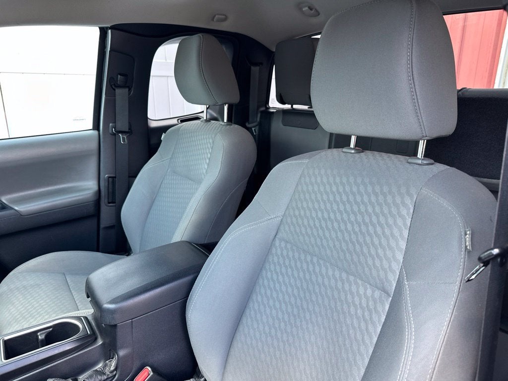 2020 Toyota Tacoma SR V6