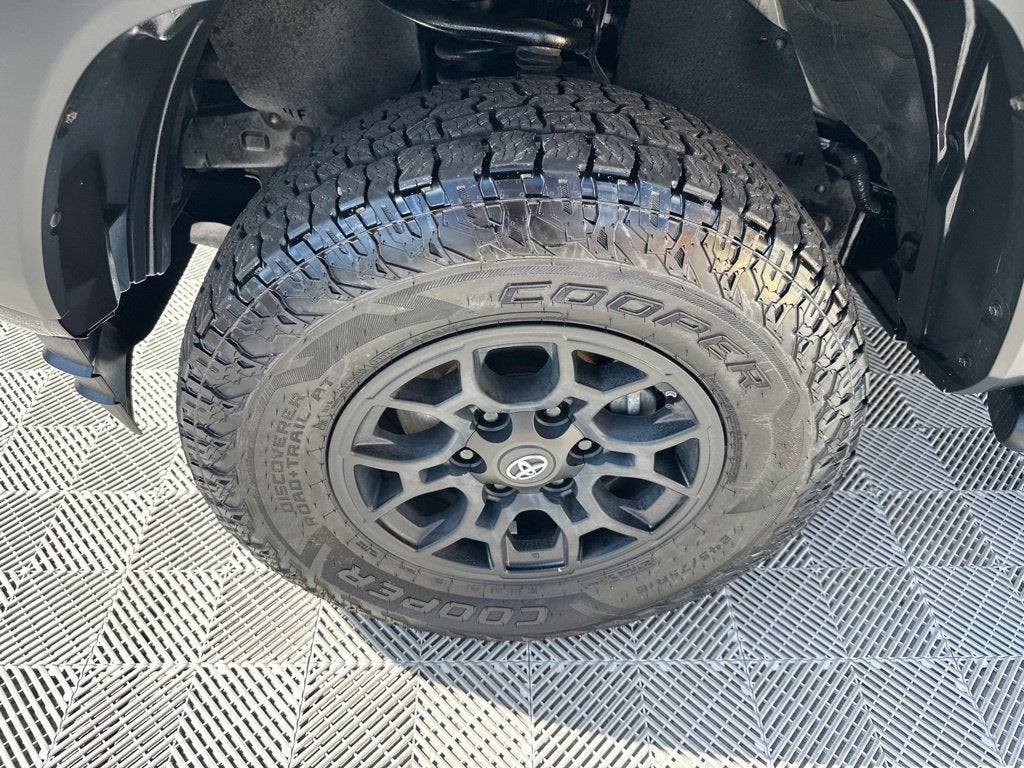 2020 Toyota Tacoma SR V6