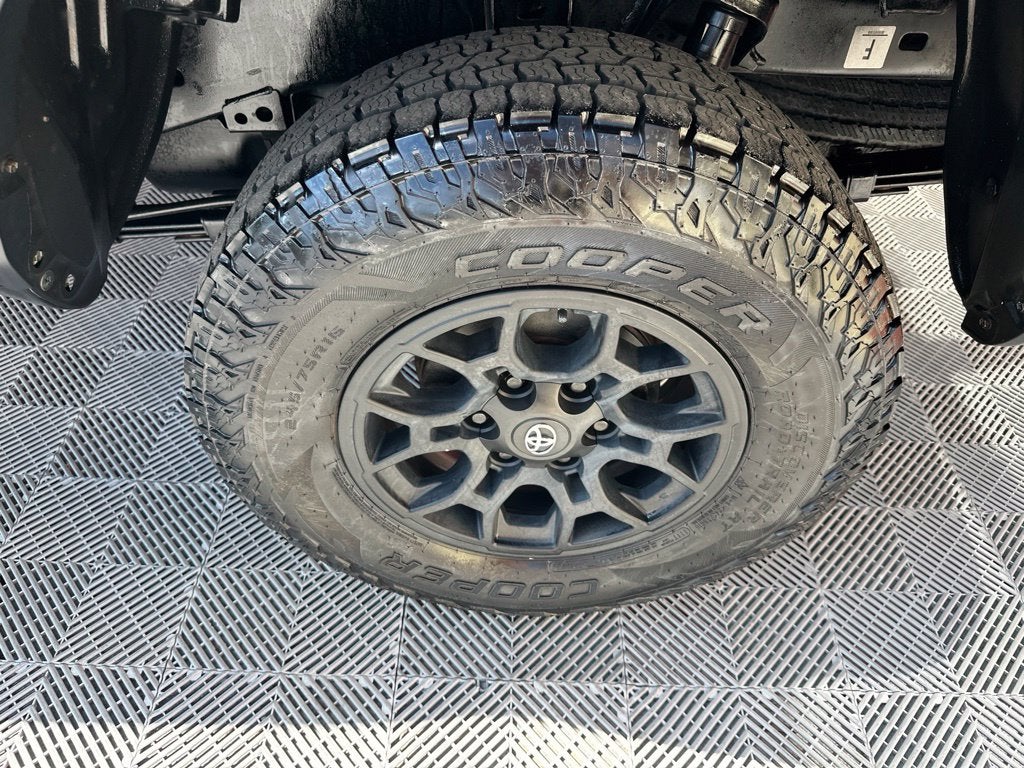 2020 Toyota Tacoma SR V6