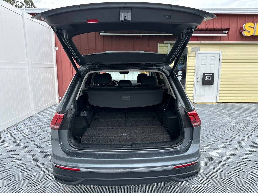 2022 Volkswagen Tiguan 2.0T SE
