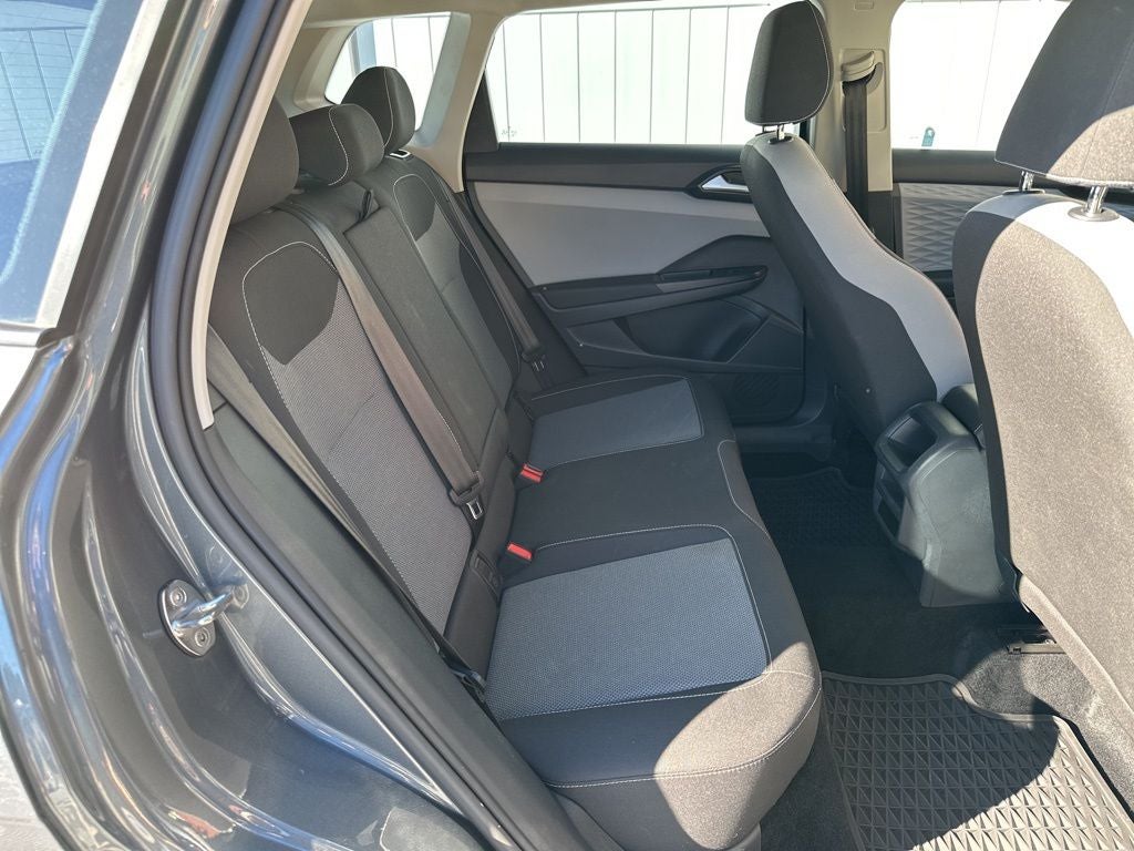 2022 Volkswagen Taos 1.5T S