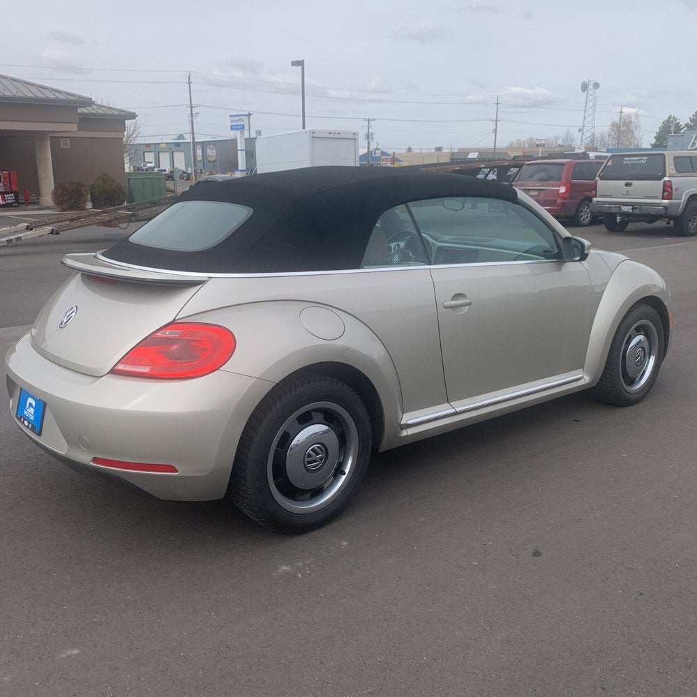 2015 Volkswagen Beetle Base