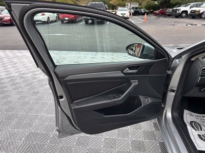 2022 Volkswagen Jetta 1.5T SE