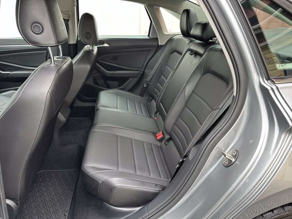 2022 Volkswagen Jetta 1.5T SE