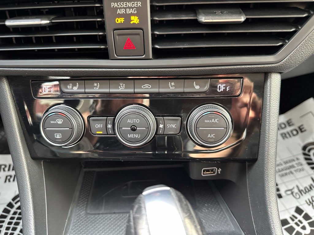 2020 Volkswagen Jetta SEL Premium