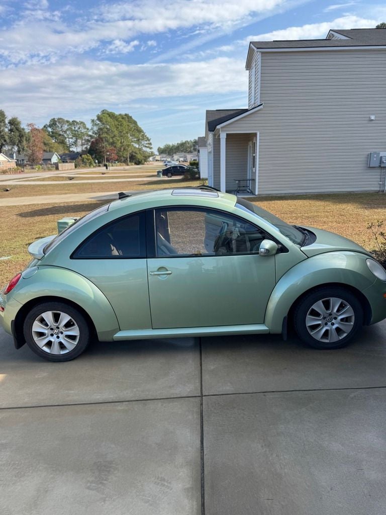2009 Volkswagen Beetle 2.5L Black Tie Edition