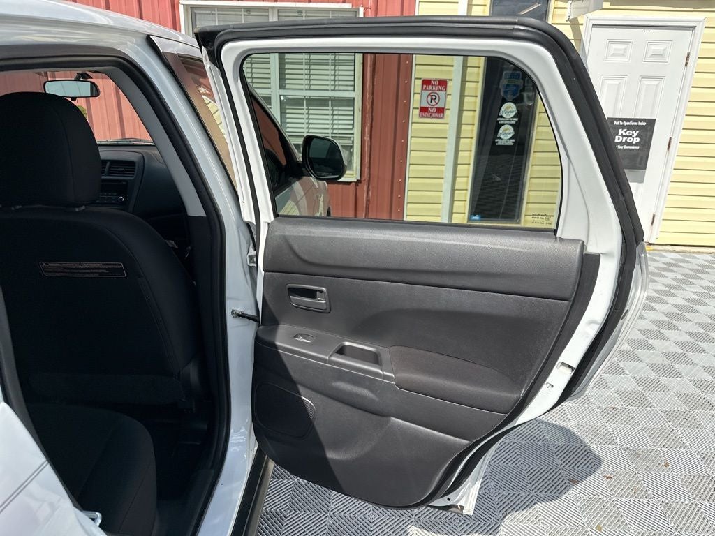 2015 Mitsubishi Outlander Sport ES