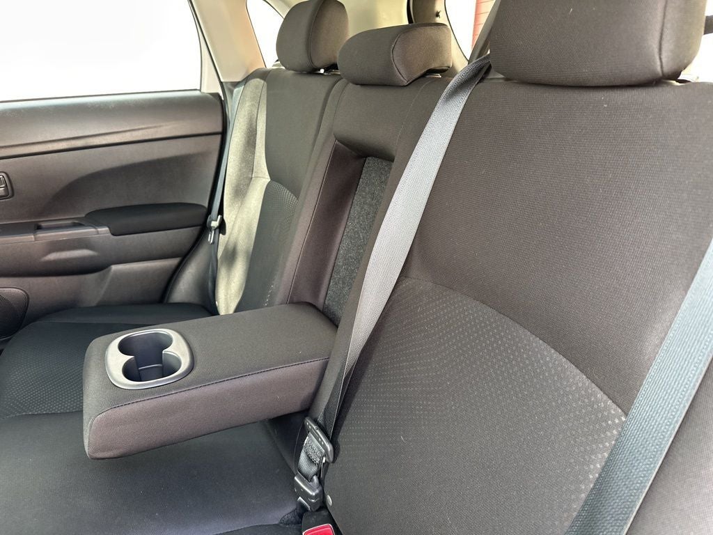 2015 Mitsubishi Outlander Sport ES