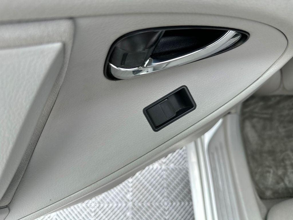 2007 Toyota Camry Hybrid Base