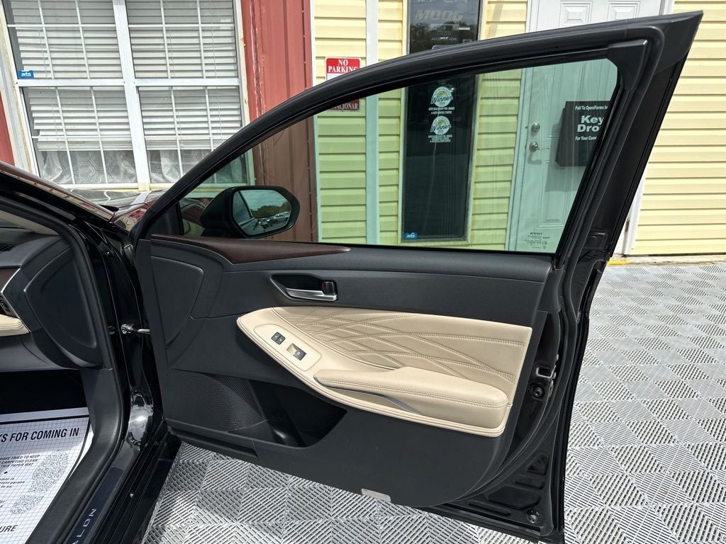 2019 Toyota Avalon Limited