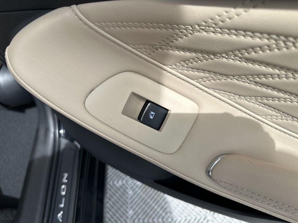 2019 Toyota Avalon Limited