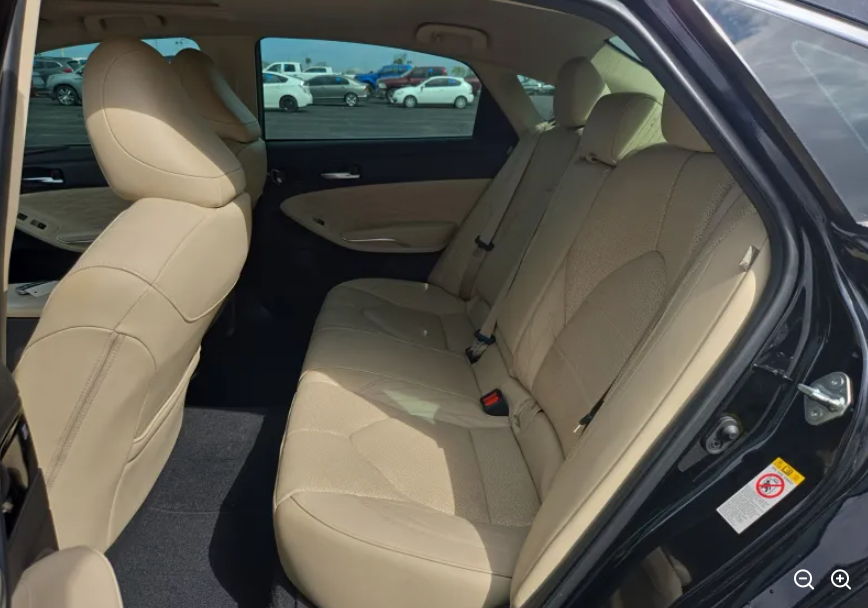 2019 Toyota Avalon Base