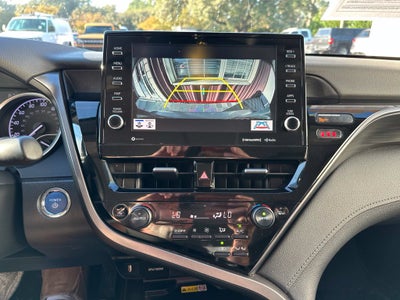 2022 Toyota Camry Hybrid XLE