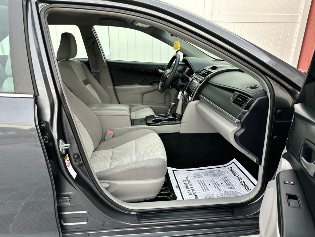 2013 Toyota Camry LE