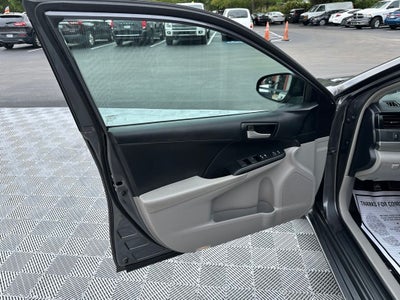 2013 Toyota Camry LE