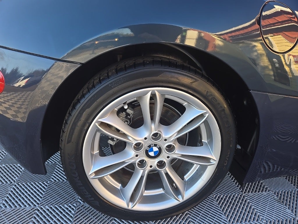 2005 BMW Z4 3.0i