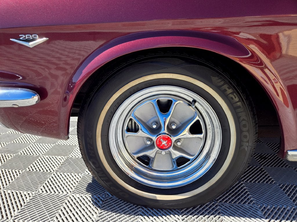 1965 Ford Mustang Base