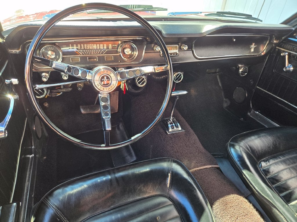1965 Ford Mustang Base